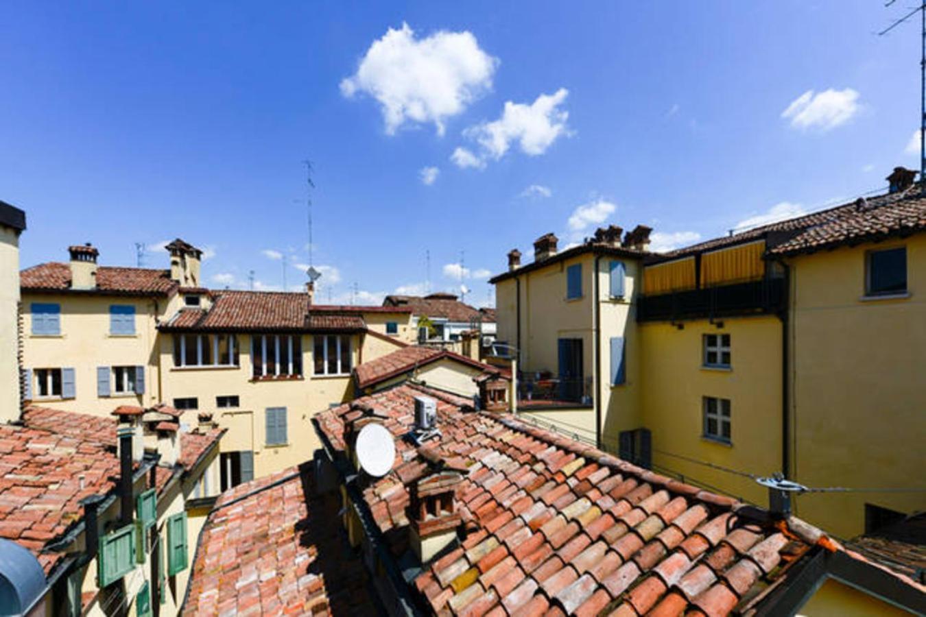 Grazioso In Centro- Wifi Ascensore Aria Condizionata Appartamento